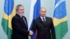  Luiz Ignacio Lula da Silva junto al presidente ruso Vladimir Putin, en Moscú, en 2010. (REUTERS/Ria Novosti/Pool/Alexei Druzhinin/Archivo)
