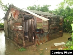 La vivienda en el barrio marginal de Bayamo conocido como " La Unión".