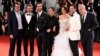 El equipo y elenco de Wasp Network en el estreno en el Festival de Venezia en septiembre de 2019. REUTERS/Piroschka van de Wouw