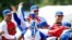 Cubanos celebran la victoria en el torneo de Holanda. 