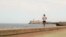 El maratonista cubano Alexis García, corre por el Malecón de La Habana, en una etapa preparatoria a recorrer toda la isla. Tomado de Facebook.