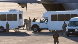 Info Martí | Justicia estadounidense bloquea traslado de 3 venezolanos a la Base Naval de Guantánamo