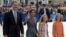 El Rey Felipe VI y la reina Letizia, junto a sus dos hijas, las princesas Leonor y Sofía. (REUTERS/Eloy Alonso)