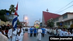 Foto Yoanni Beltrán Veneran a la Virgen de la Caridad en Guantánamo.
