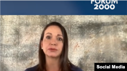 Maria Corina Machado interviene en el Forum 2000.
