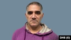 William Segade Herrera, cubano con múltiples condenas por drogas y robo, recluido en Speedway Slammer, nuevo centro de detención de ICE en Indiana.