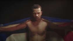 Maykel Castillo "El Osorbo" en el set de filmación del video de "Patria y Vida". (Foto: Twitter/@menosveinte)