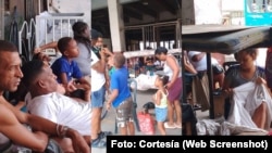 Imágenes de las familias damnificadas